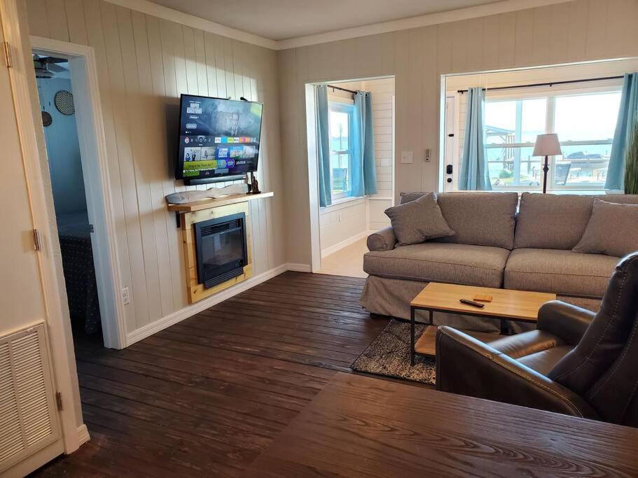 Camp St. Cabanas Unit 2 On Lake Dora 타바레스 외부 사진